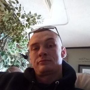 Meet your Posher, Logan